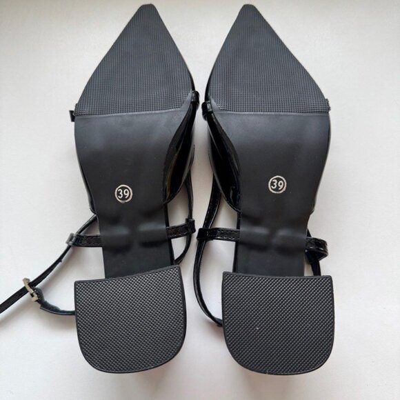 Black Patent Leather Slingback Heels - Picture 3 of 3